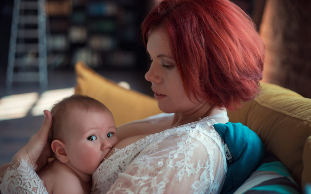 Basics of Positioning and Latch: A Breastfeeding Guide for New Moms